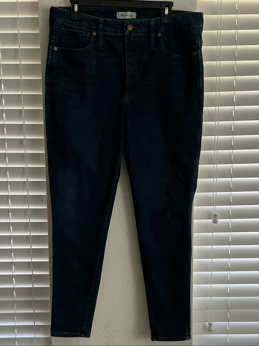 Madewell High Rise Skinny Denim Jeans in Dark Indigo with Copper Button